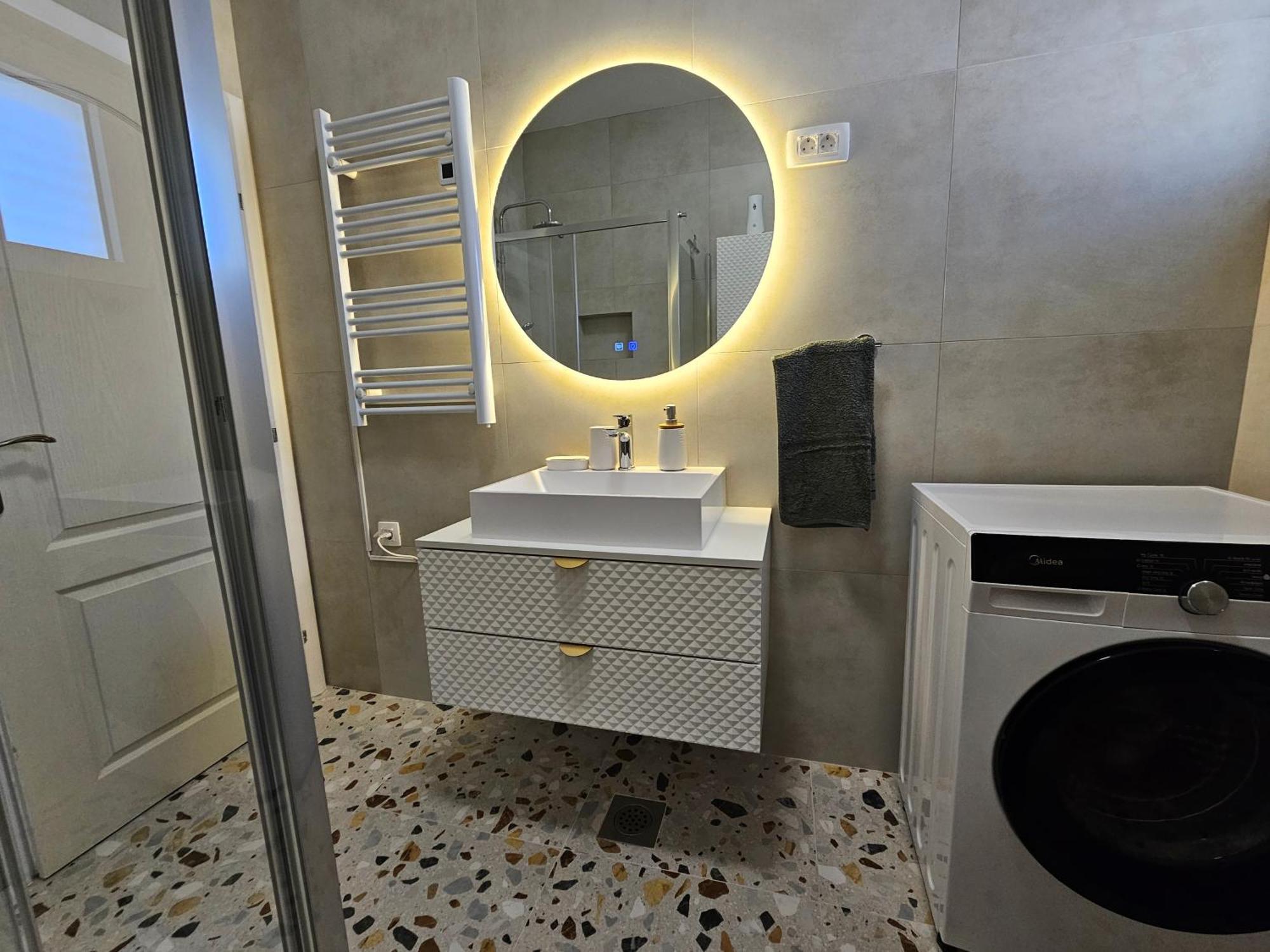 Apartma Premier *