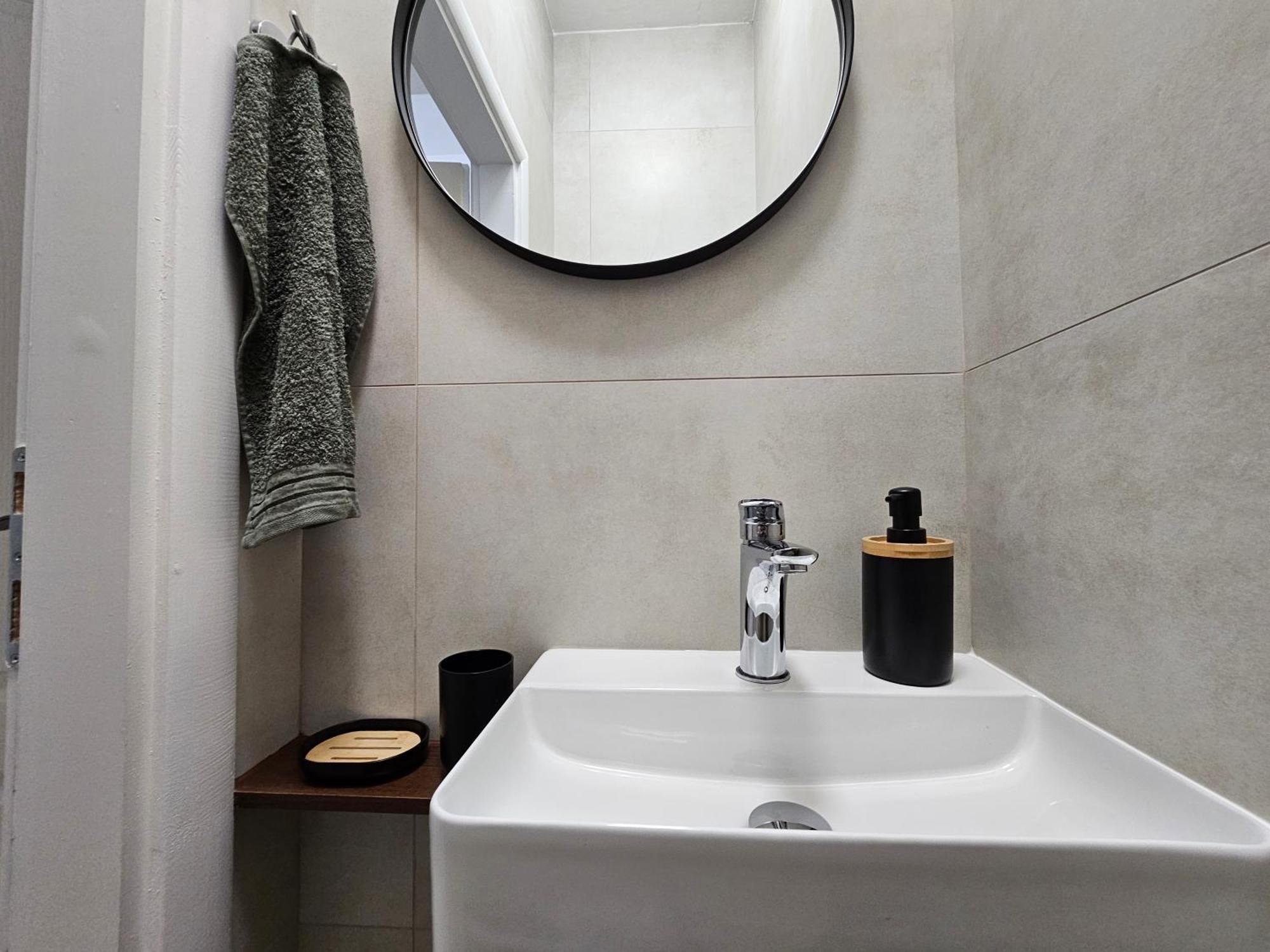 Premier Apartment